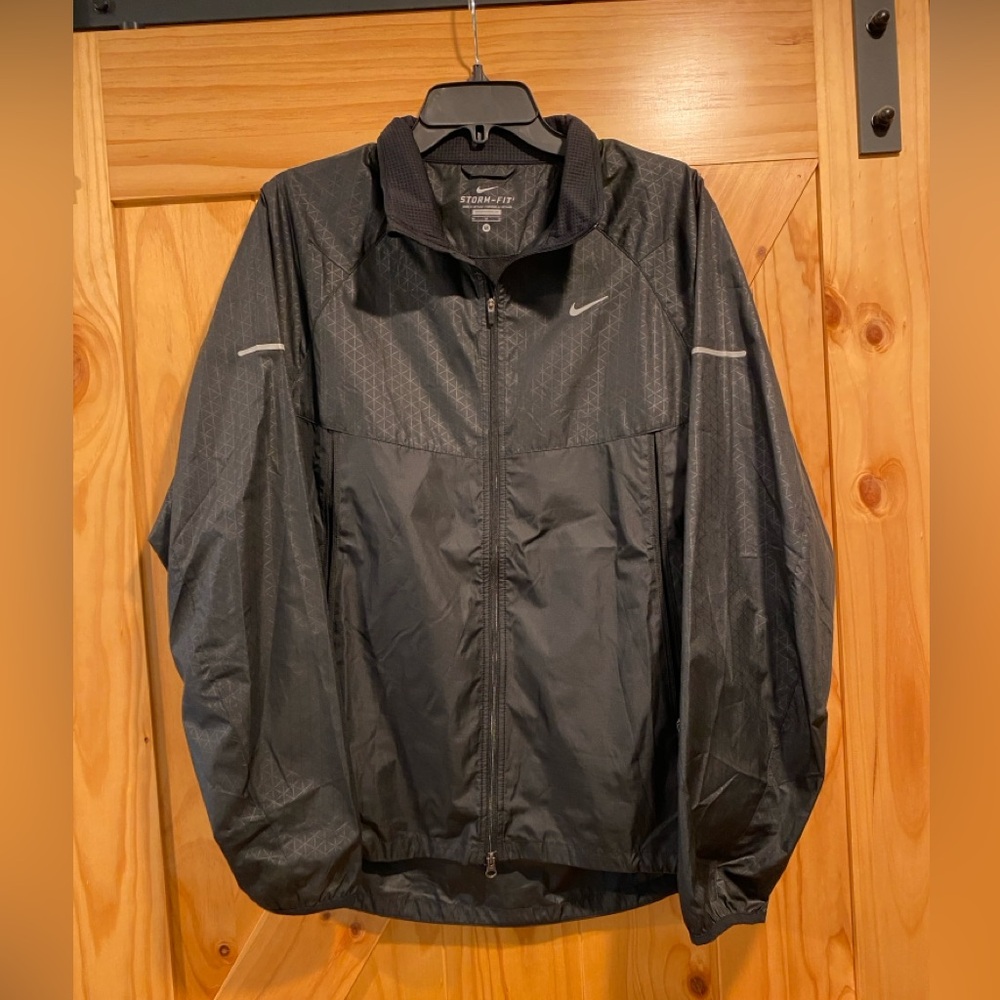 Nike storm fit jacket